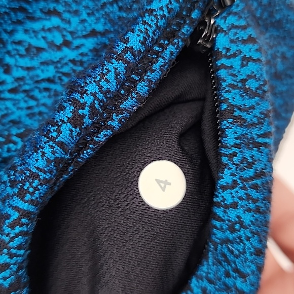 Lululemon Rush Hour Half-Zip Women's Sweater Top Size 4 - Picture 7 of 8